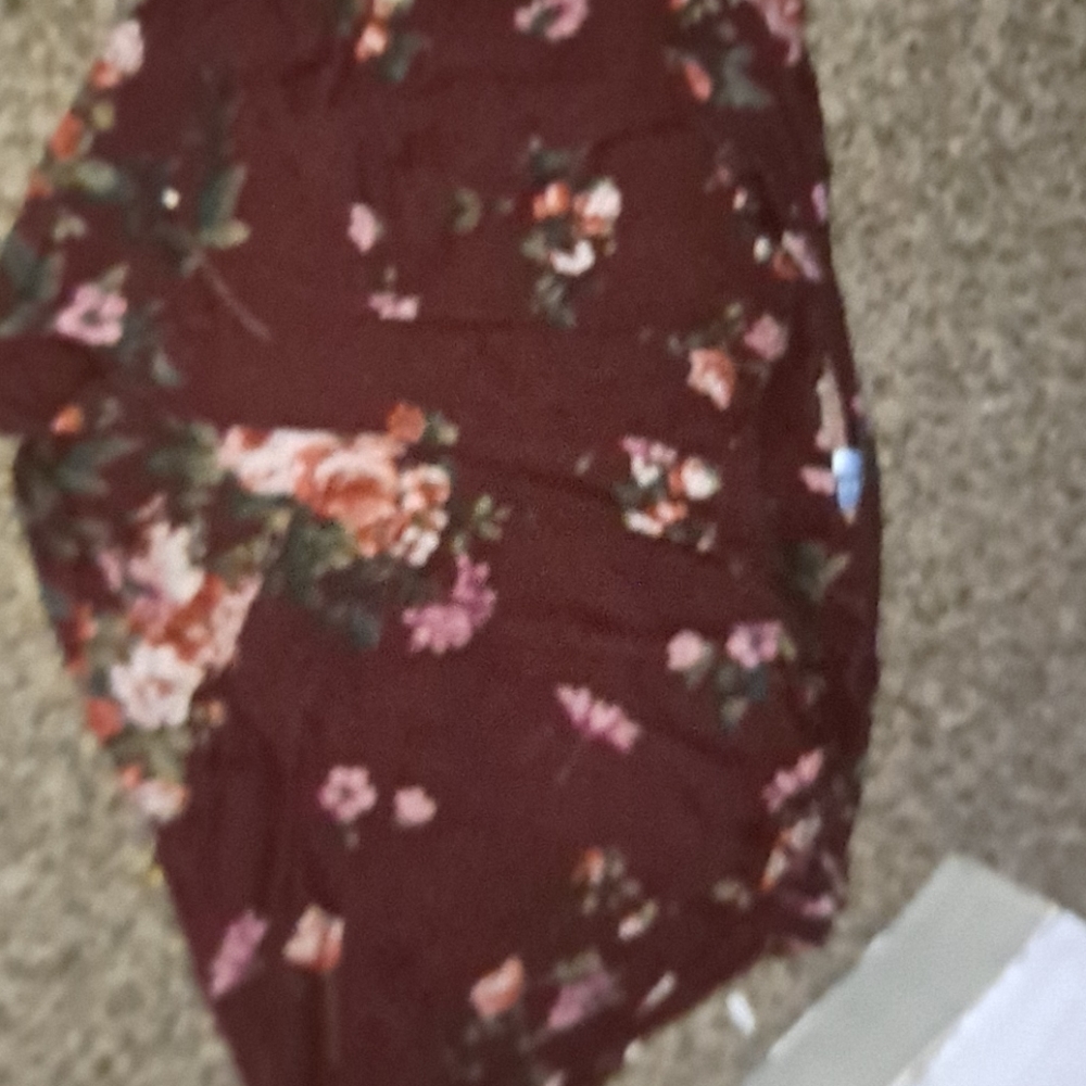 Shorts - Picture 3 of 3